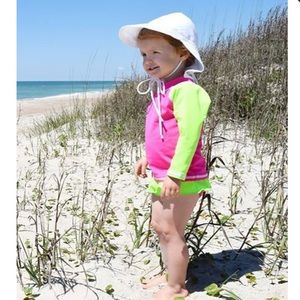 Child Rash Guard / Girls Bathing Suit / Sun Hat